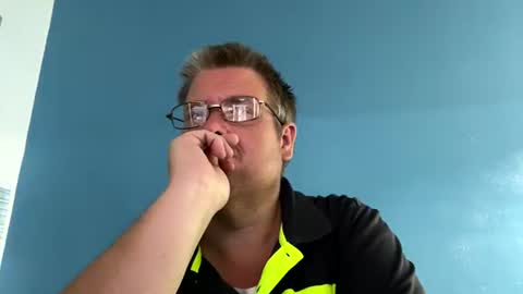 Snapshot of sexytim691 chatting on August 2, 8:24 am sexytim691 online show from August 2, 8:24 am