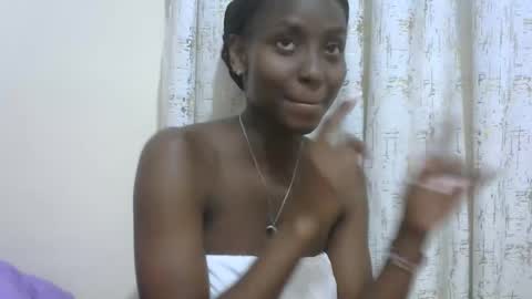 maria online show from November 4, 8:52 pm