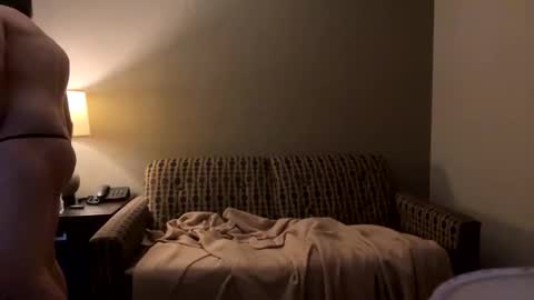 Snapshot of sexytsmstars chatting on June 3, 7:33 am Smooth bi guy online show from June 3, 7:33 am