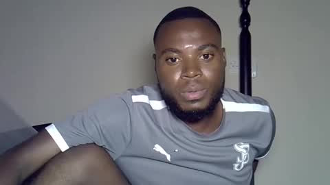 Snapshot of sexytwink121577 chatting on March 30, 4:19 pm sexytwink121577 online show from March 30, 4:19 pm