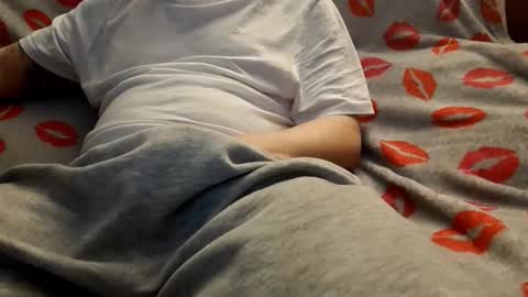 sexyus291511 online show from April 19, 12:43 am