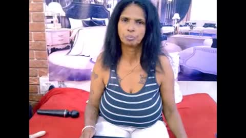 sexyva4u2luv online show from April 21, 6:34 pm