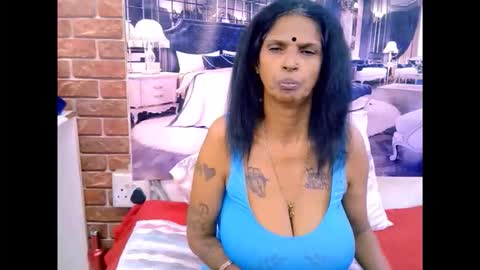 Snapshot of sexyva4u2luv chatting on June 3, 6:46 pm sexyva4u2luv online show from June 3, 6:46 pm