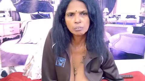 sexyva4u2luv online show from June 20, 10:07 am