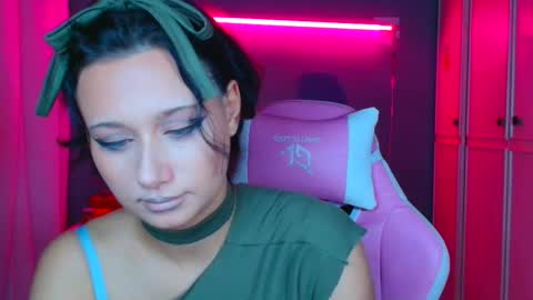 Snapshot of sexyvilleboy1 chatting on October 23, 6:39 pm sexyvilleboy1 online show from October 23, 6:39 pm