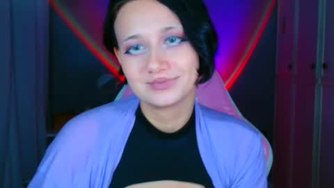 Snapshot of sexyvilleboy1 chatting on December 18, 10:27 pm sexyvilleboy1 online show from December 18, 10:27 pm