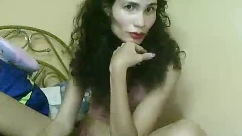 Snapshot of sexywolfnight chatting on May 6, 2:40 am sexywolfnight online show from May 6, 2:40 am