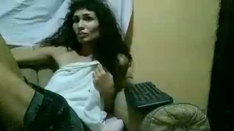 Snapshot of sexywolfnight chatting on June 23, 5:27 am sexywolfnight online show from June 23, 5:27 am