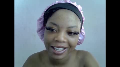 Snapshot of sexyxpeach chatting on March 20, 11:15 am sexyxpeach online show from March 20, 11:15 am