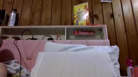 Snapshot of sexyy_red08 chatting on February 24, 9:29 am sexyy_red08 online show from February 24, 9:29 am