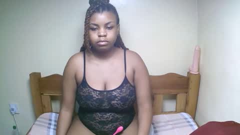 sexyyred_ online show from March 31, 9:21 am