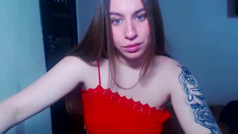 Snapshot of sexyyuliia777 chatting on May 10, 7:35 am Yuliia online show from May 10, 7:35 am