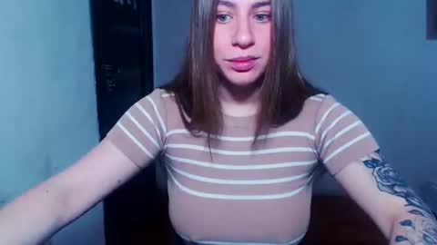 Snapshot of sexyyuliia777 chatting on June 4, 5:46 am Yuliia online show from June 4, 5:46 am