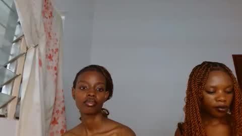 sexyzuriel online show from February 17, 4:31 am