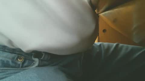 Snapshot of sflgentlman chatting on April 7, 7:36 pm Bruce online show from April 7, 7:36 pm