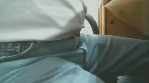 Snapshot of sflgentlman chatting on April 29, 8:15 pm Bruce online show from April 29, 8:15 pm