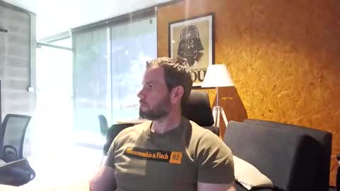 shad0w_hunter online show from November 8, 2:28 pm