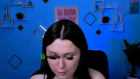 shadow_kiss online show from August 7, 7:49 pm
