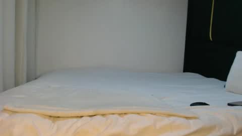 Snapshot of shadow_sweet chatting on May 20, 12:06 am Shadow online show from May 20, 12:06 am