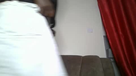 val online show from February 25, 12:15 pm