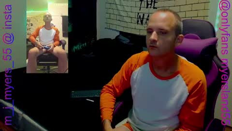Snapshot of shadowv5551 chatting on July 30, 12:31 am ShadowV online show from July 30, 12:31 am