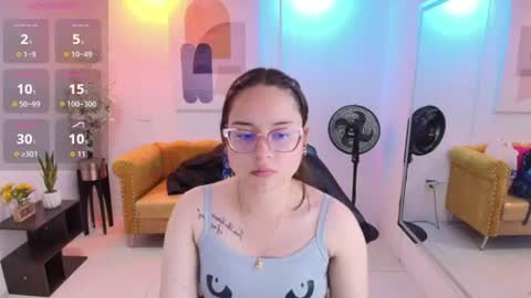 Snapshot of shady_bug chatting on July 25, 7:33 pm Shady online show from July 25, 7:33 pm
