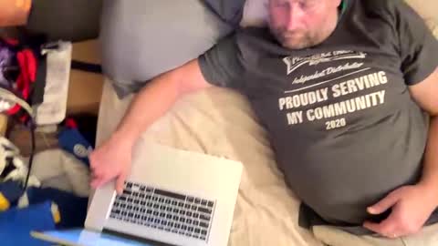 Snapshot of shadystl chatting on September 16, 7:37 pm shadystl online show from September 16, 7:37 pm