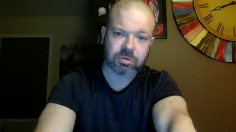 Snapshot of shadyyyyyy7 chatting on April 7, 2:01 am Shady online show from April 7, 2:01 am