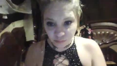 shae6969nme online show from April 3, 1:09 pm