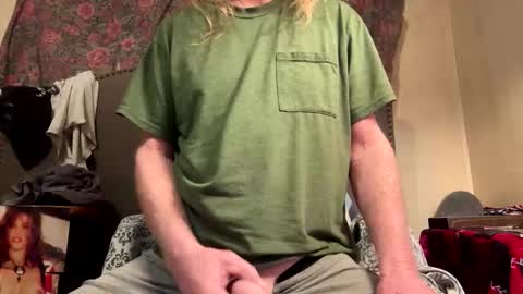 shaggy6954888 online show from February 25, 6:06 pm