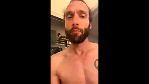 Snapshot of shaggyslim69 chatting on October 18, 3:42 am shaggyslim69 online show from October 18, 3:42 am