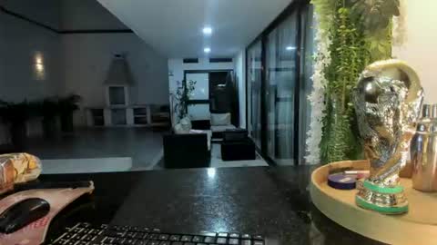 shaidy_scott online show from July 13, 3:20 am
