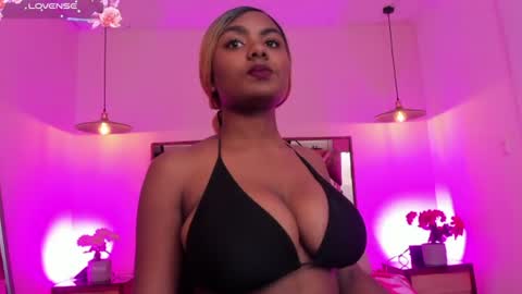 shalom_brown online show from June 24, 4:22 am