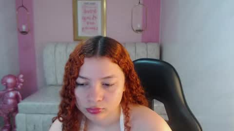 Snapshot of shalon_diaz_sub chatting on June 26, 3:22 am Shalon online show from June 26, 3:22 am