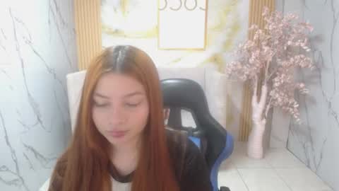 Snapshot of shalon_diaz_sub chatting on June 27, 3:11 am Shalon online show from June 27, 3:11 am