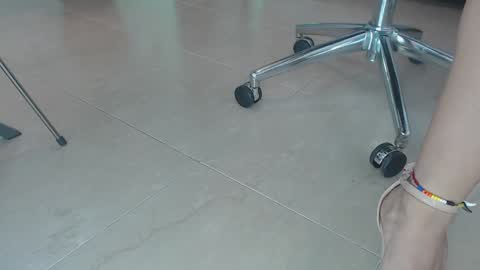 Snapshot of shanabellucy chatting on December 2, 9:17 pm onlyfans shanabellucy online show from December 2, 9:17 pm