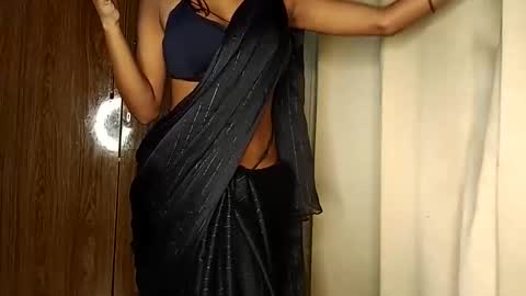 Snapshot of shanayakapoor chatting on January 18, 3:49 pm Shanaya Kappor online show from January 18, 3:49 pm