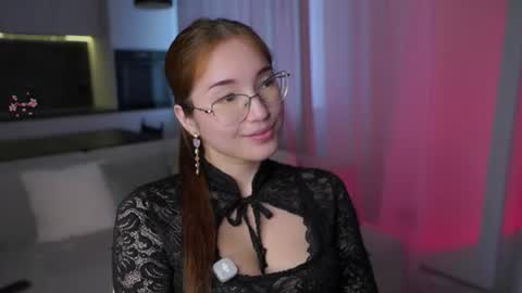 Snapshot of shandrahoner chatting on June 10, 12:04 pm Liza online show from June 10, 12:04 pm