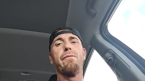 shane198569 online show from October 17, 9:39 pm