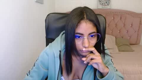 shanelle online show from March 11, 6:10 am