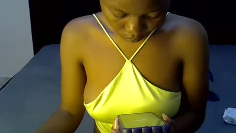 Snapshot of shanell_kiss chatting on August 1, 2:55 am shanell kiss online show from August 1, 2:55 am