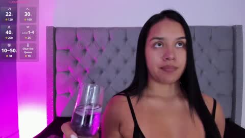 ShanellBlack online show from December 30, 11:37 am