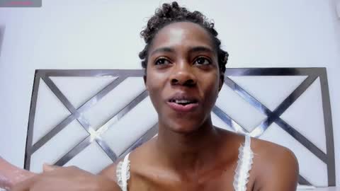 shanelle7 online show from November 18, 5:17 pm