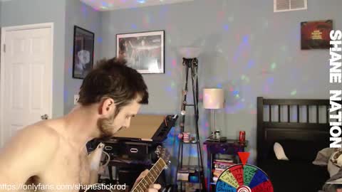 Snapshot of shanestickrod chatting on November 13, 10:19 pm shanestickrod online show from November 13, 10:19 pm