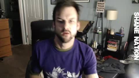 Snapshot of shanestickrod chatting on May 18, 3:24 am shanestickrod online show from May 18, 3:24 am