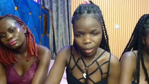 Shaniz online show from November 23, 4:40 pm