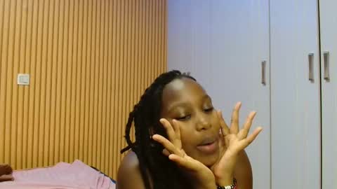 Shaniz online show from November 24, 4:45 am