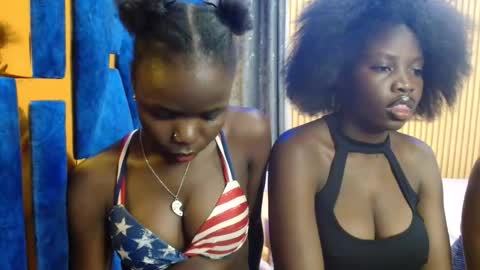 Shaniz online show from December 5, 4:14 pm