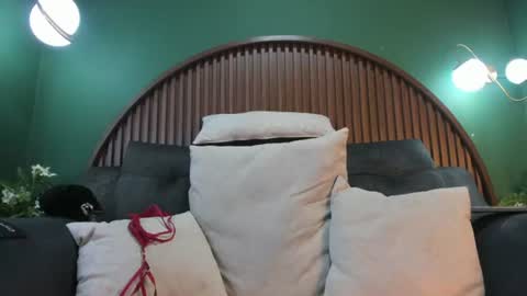 Snapshot of shannel__queen chatting on July 11, 7:38 pm shannel__queen online show from July 11, 7:38 pm