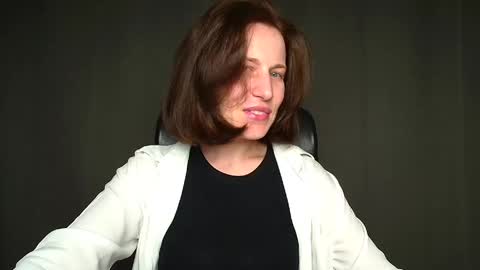 Snapshot of shannen_sweet chatting on May 6, 11:04 am Shannen online show from May 6, 11:04 am
